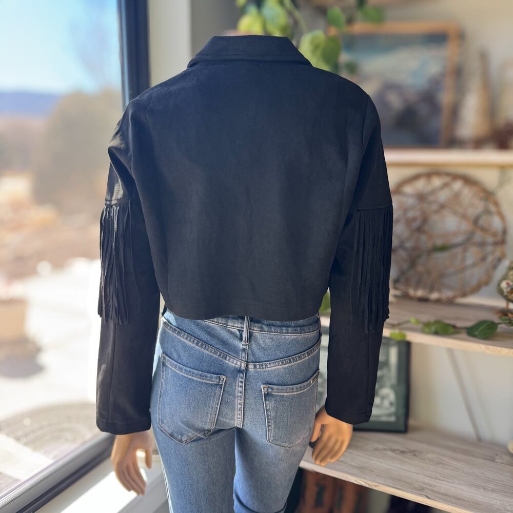 NWT Francesca's Black Fringe Faux Suede Collared Cropped Jacket Western, Medium - Picture 8 of 12